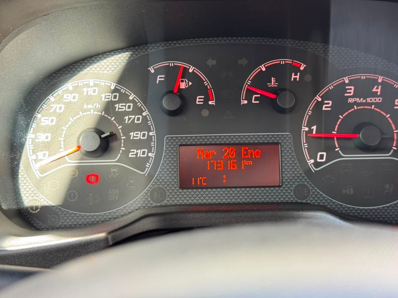 Fiat Qubo — foto 19 de 19