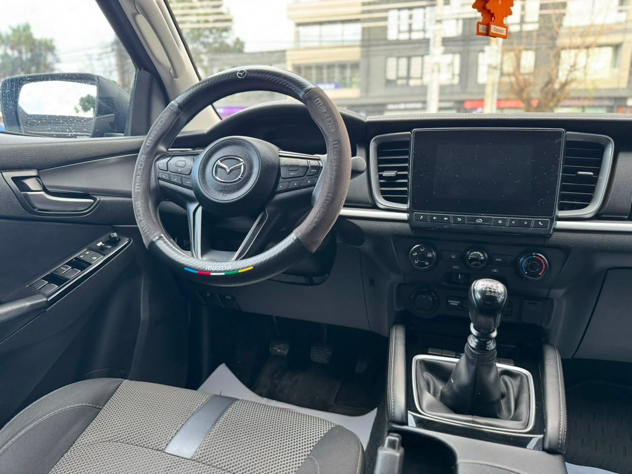 Mazda Bt-50 — foto 17 de 19