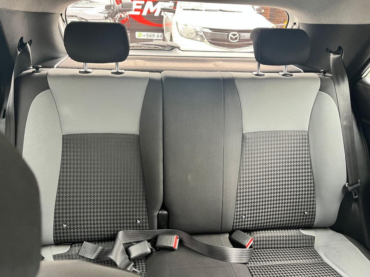 Hyundai I20 — foto 16 de 19