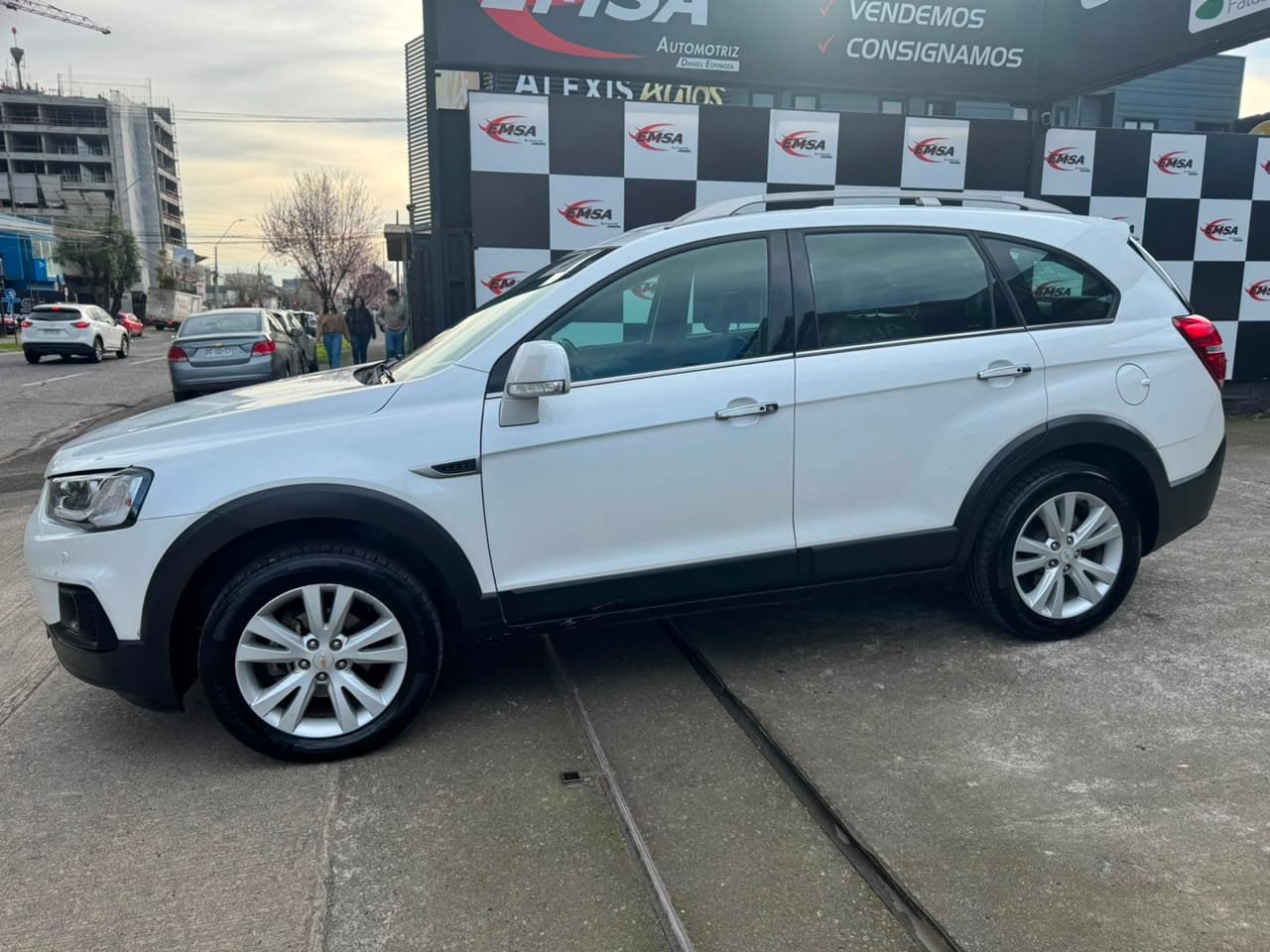 Chevrolet Captiva — foto 4 de 19