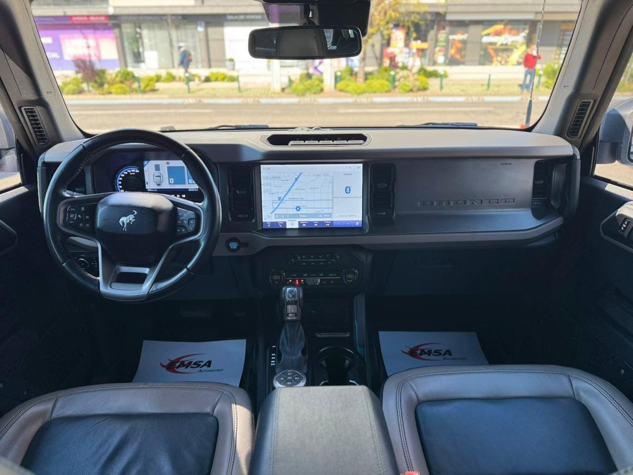 Ford Bronco Wildtrack — foto 12 de 18
