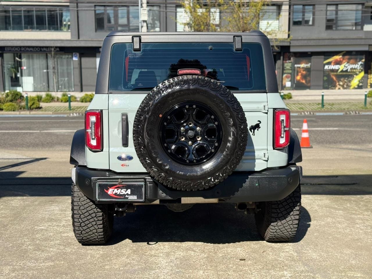 Ford Bronco Wildtrack — foto 5 de 18