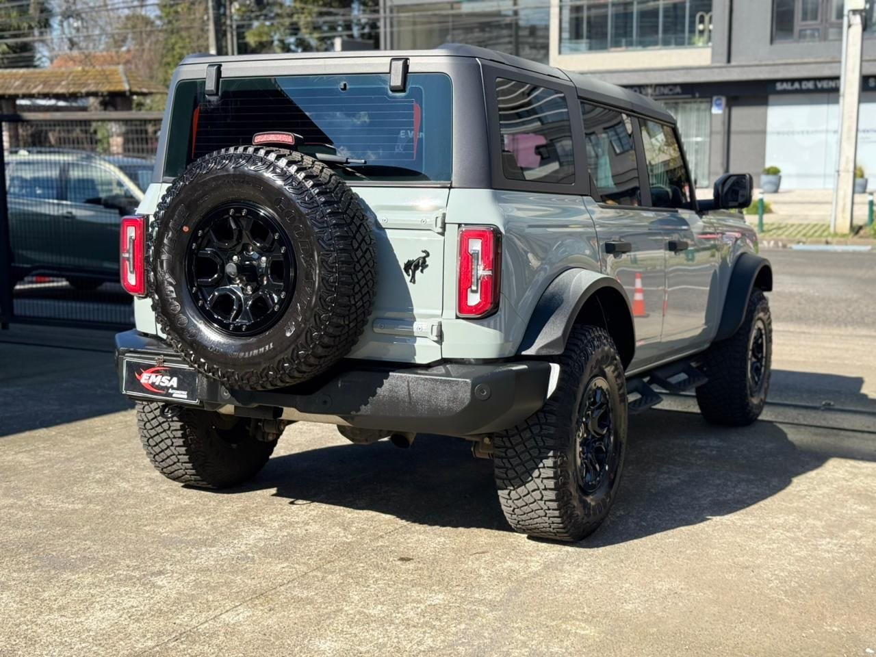 Ford Bronco Wildtrack — foto 4 de 18