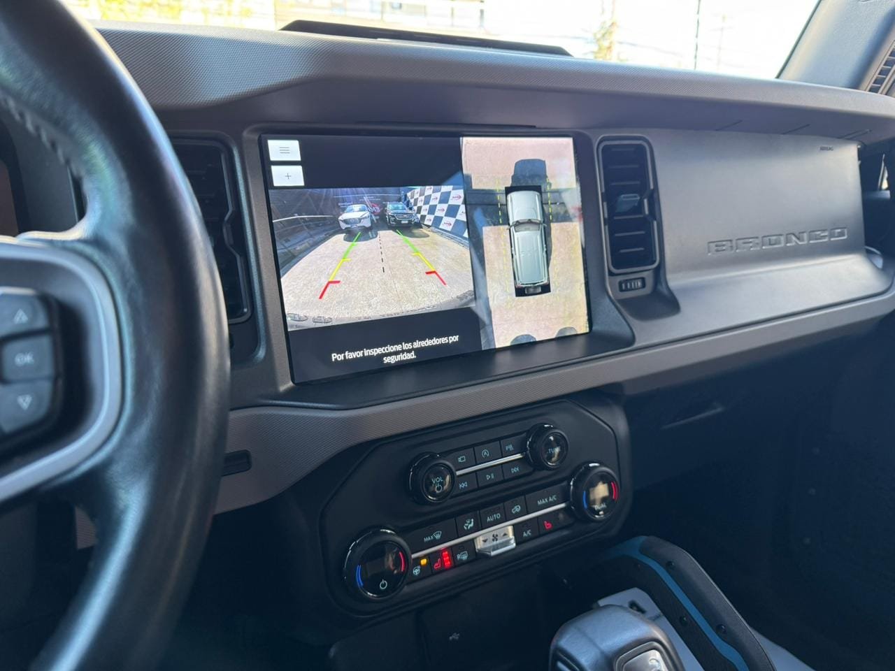 Ford Bronco Wildtrack — foto 18 de 18