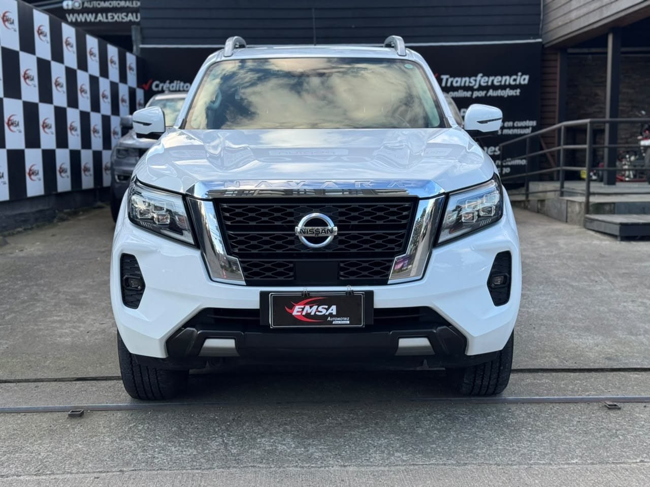 Nissan Navara Le4×4 A — foto 2 de 18