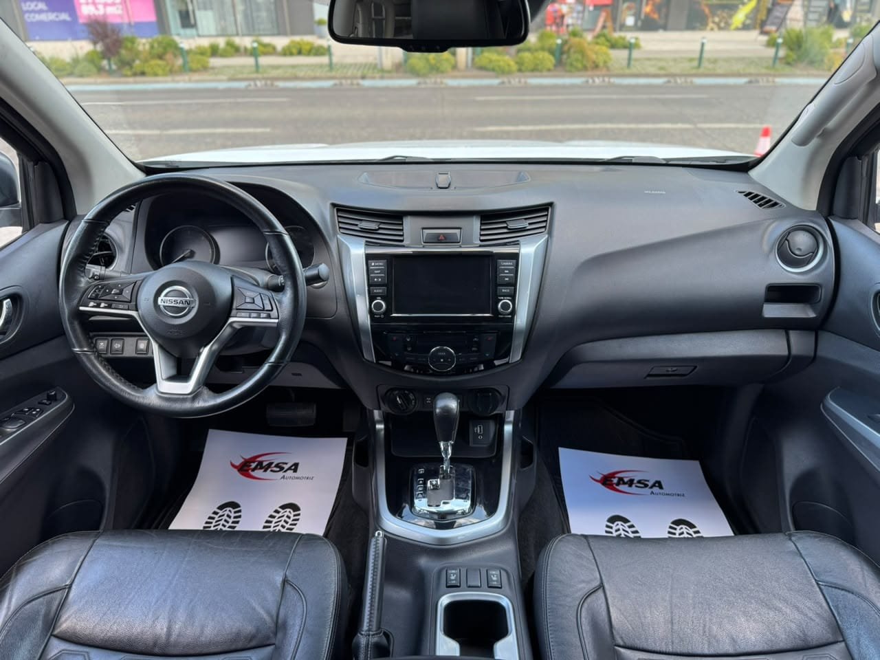 Nissan Navara Le4×4 A — foto 12 de 18