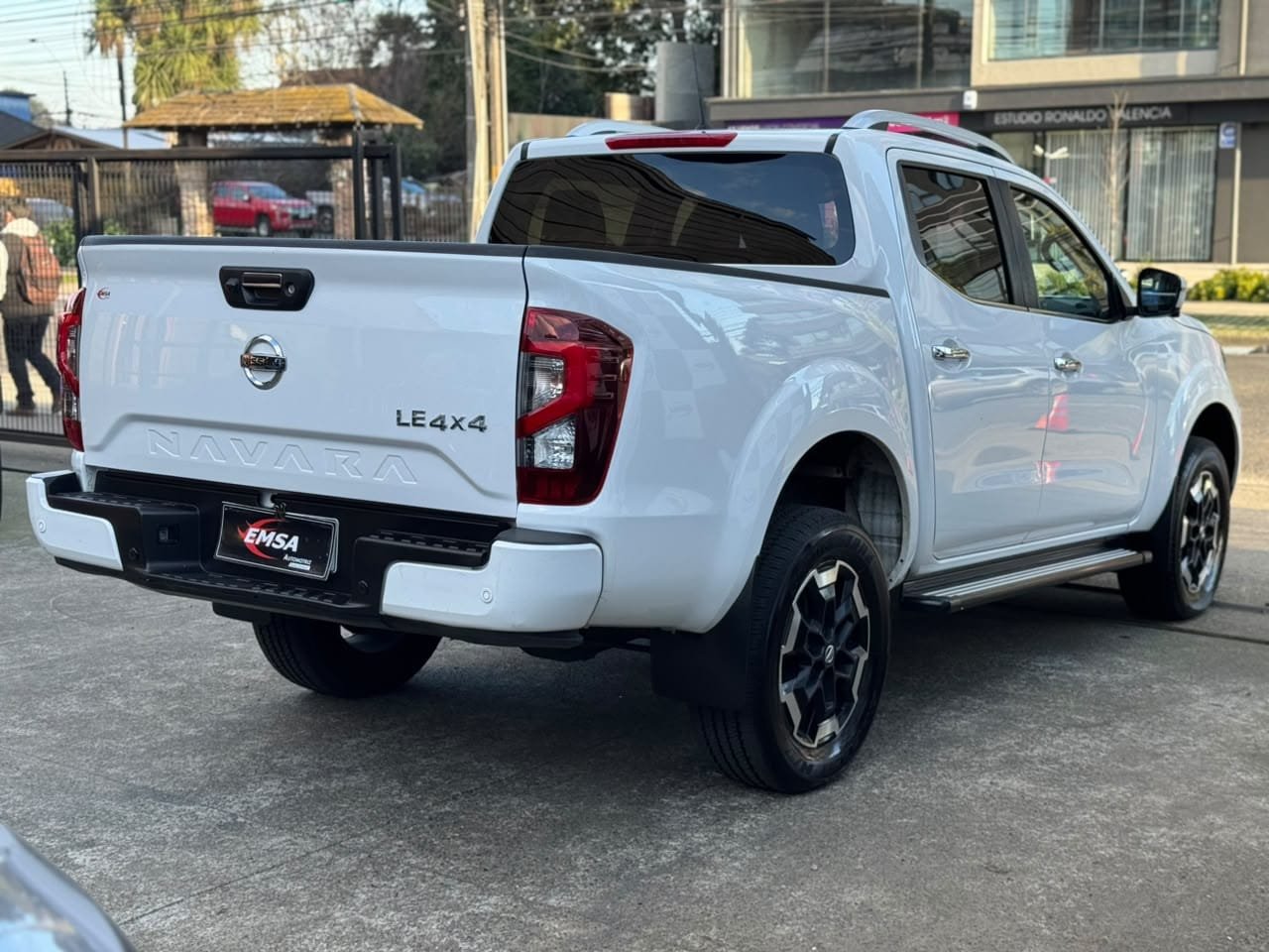 Nissan Navara Le4×4 A — foto 5 de 18