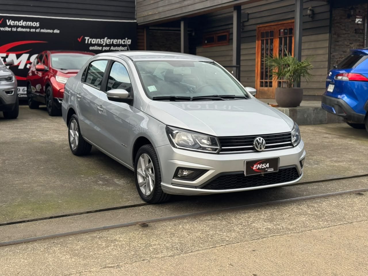 Volkswagen Voyage — foto 2 de 17