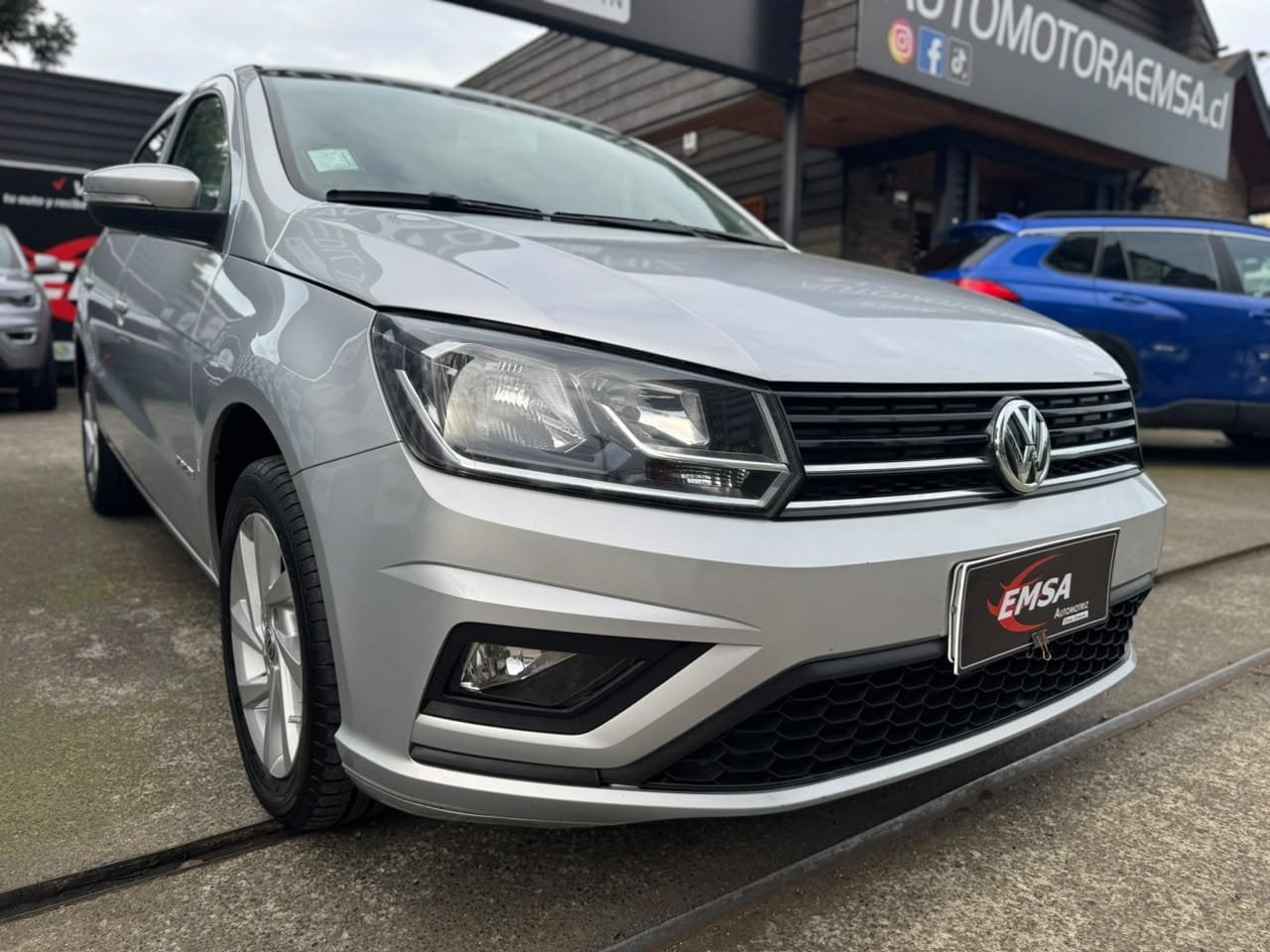 Volkswagen Voyage — foto 4 de 17