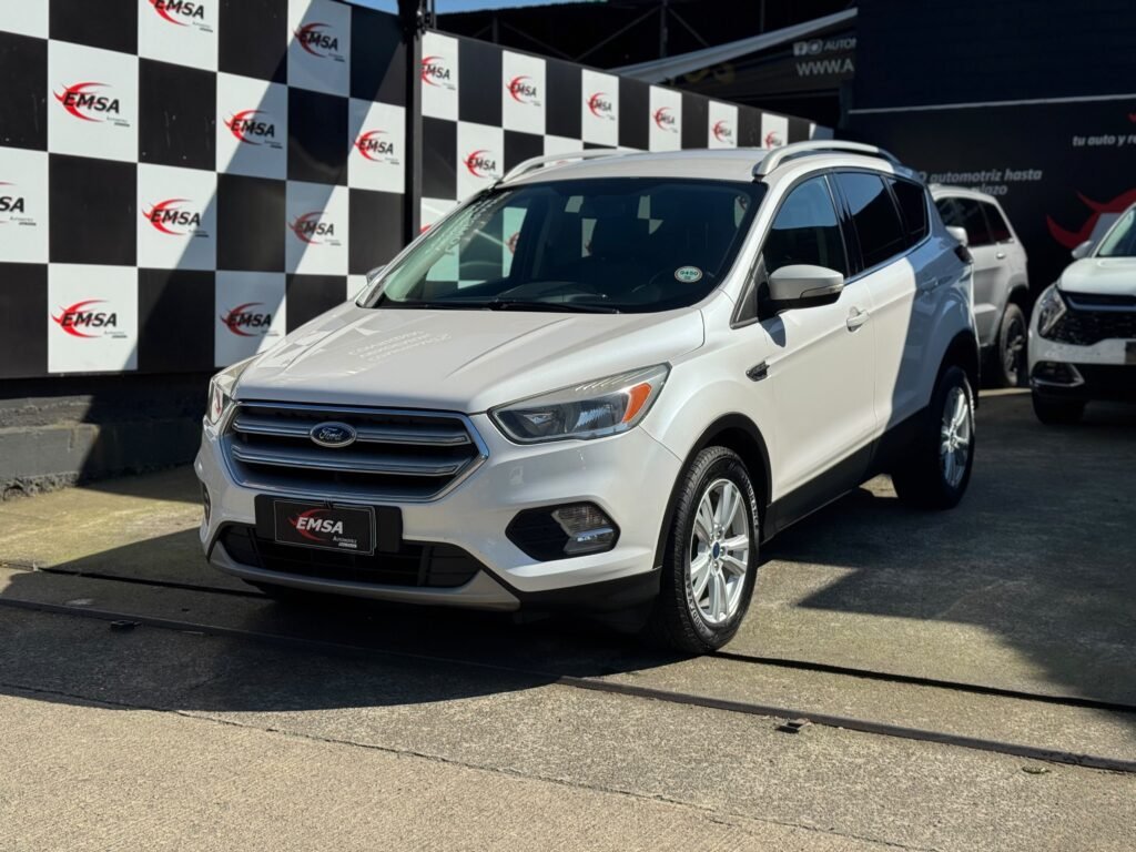 FORD ESCAPE 2017